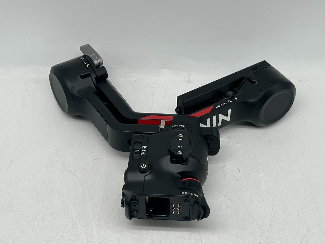DJI Ronin RS 4 3-Axis Gimbal Stabilizer for Cameras