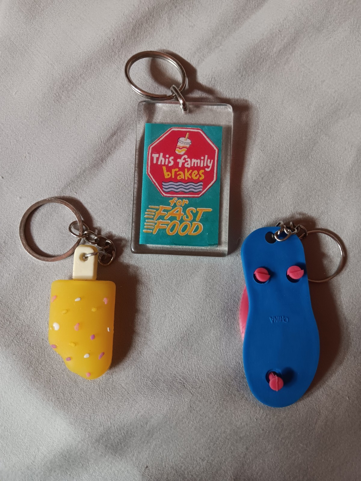 Lot Of 14 Novelty Keychains Various Sorts And Types 70s, 80s And 90s