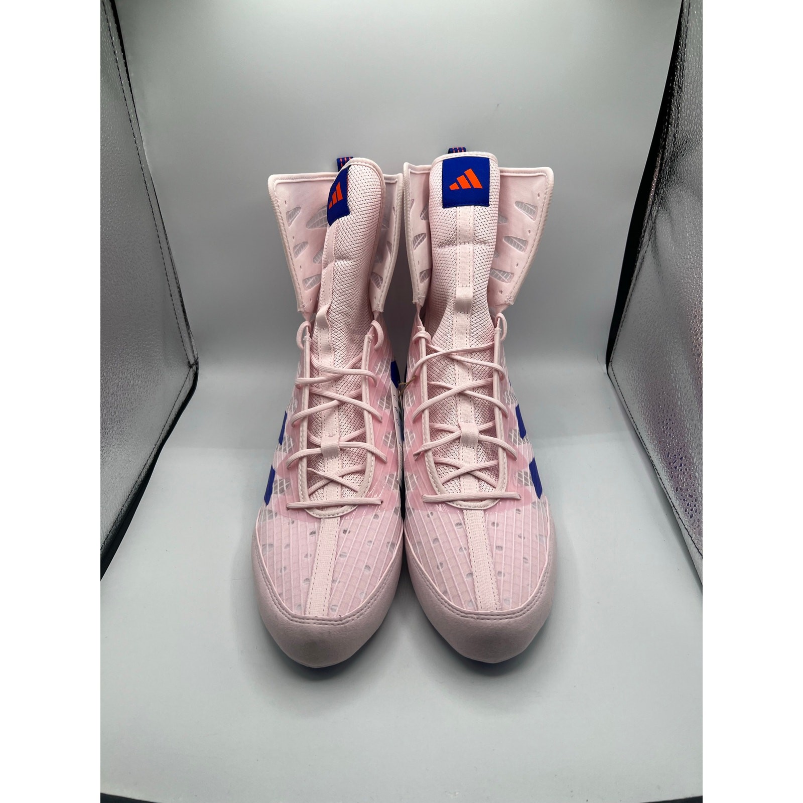 Adidas Box Hog 4 “Almost Pink Lucid blue” size 10.5 men’s