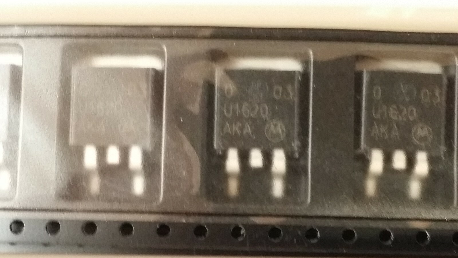 (10 PCS) SURB100CTT4 ON SEMI DIODES, Discretes