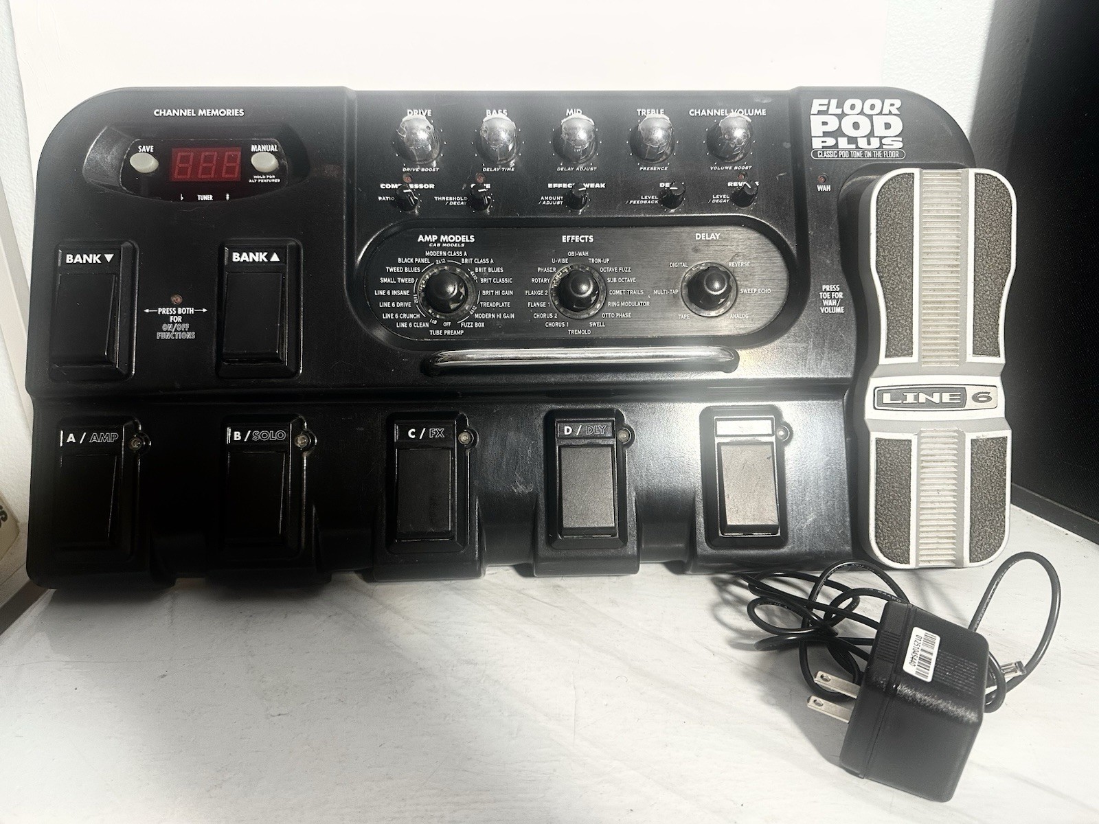 Line6 Effects Pedal Floor POD Plus Tested Works