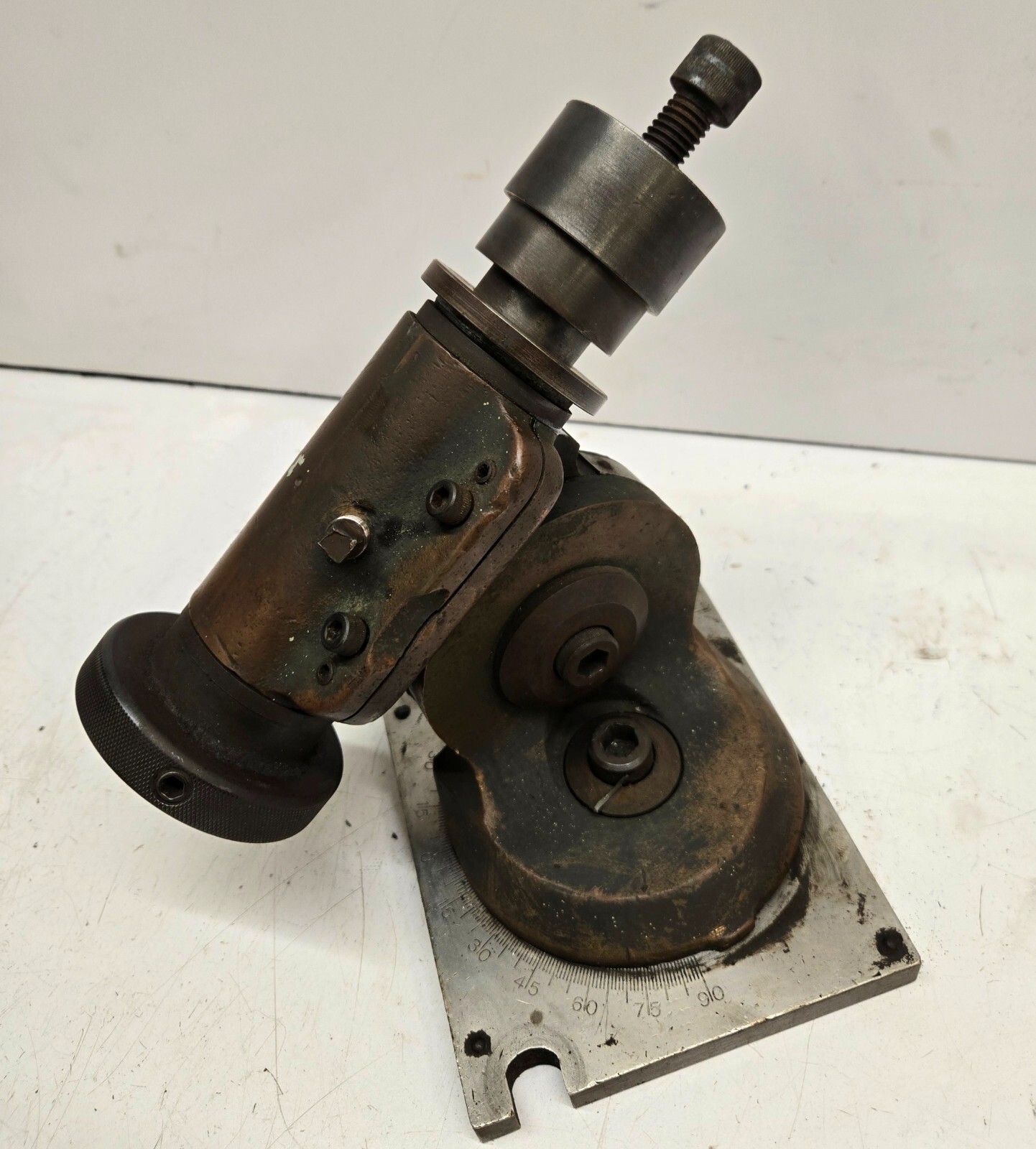 Madison Universal Precision Tilting Grinding Fixture