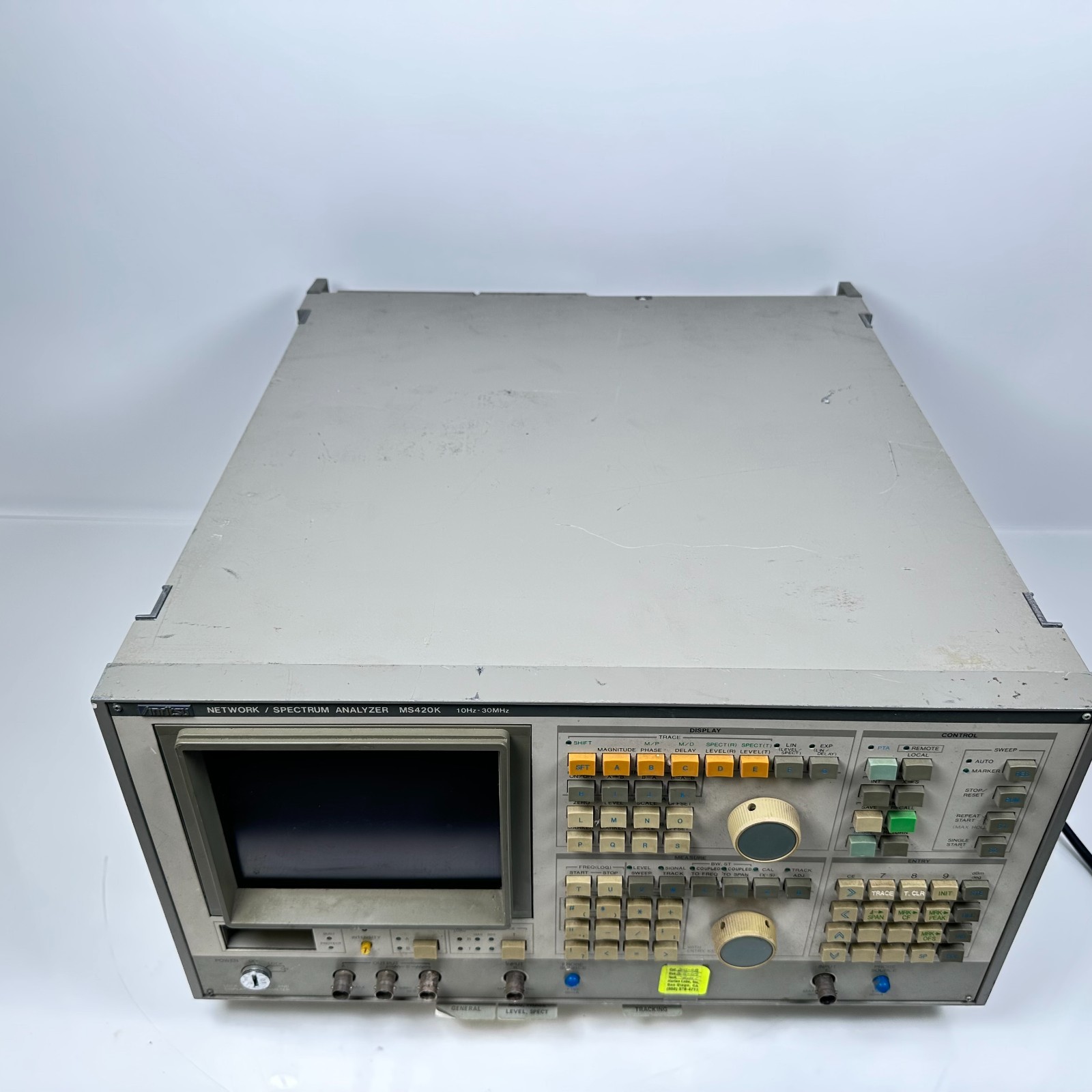 Anritsu MS420K Network / Spectrum Analyzer 10Hz-30Mhz