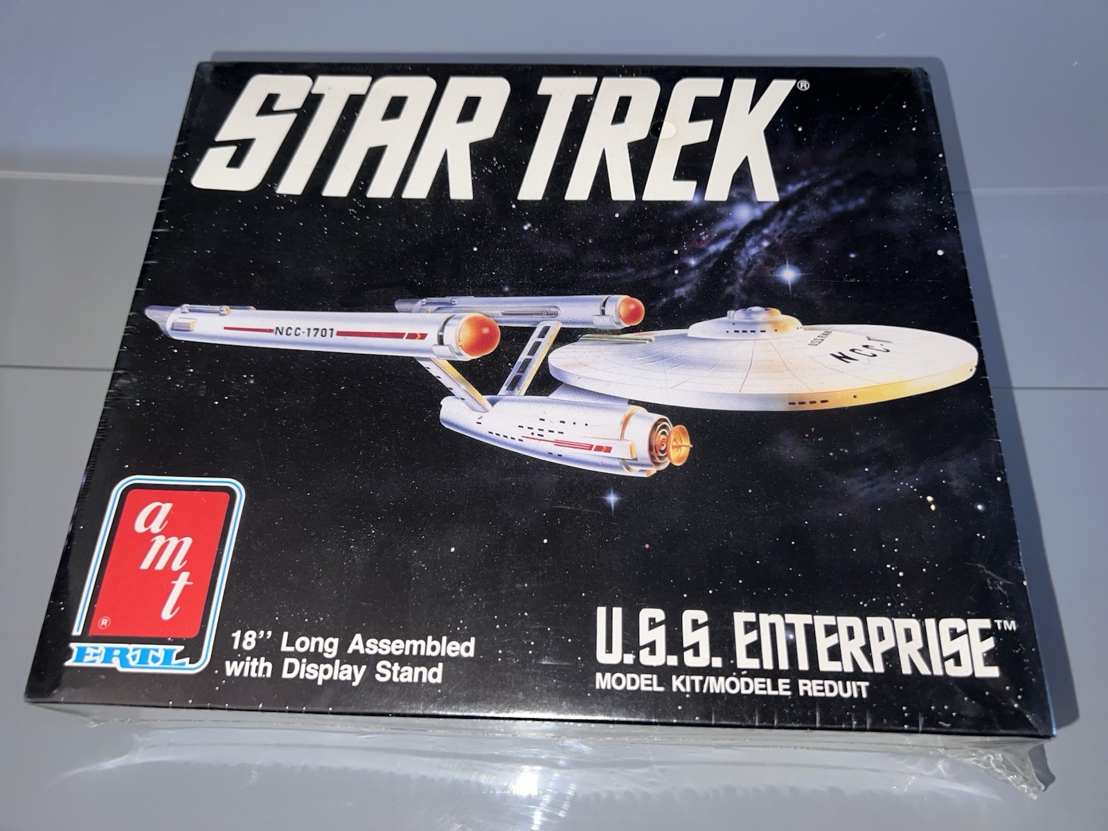 New Sealed 1989 AMT ERTL Star Trek U.S.S. Enterprise 18" Model Kit #6676