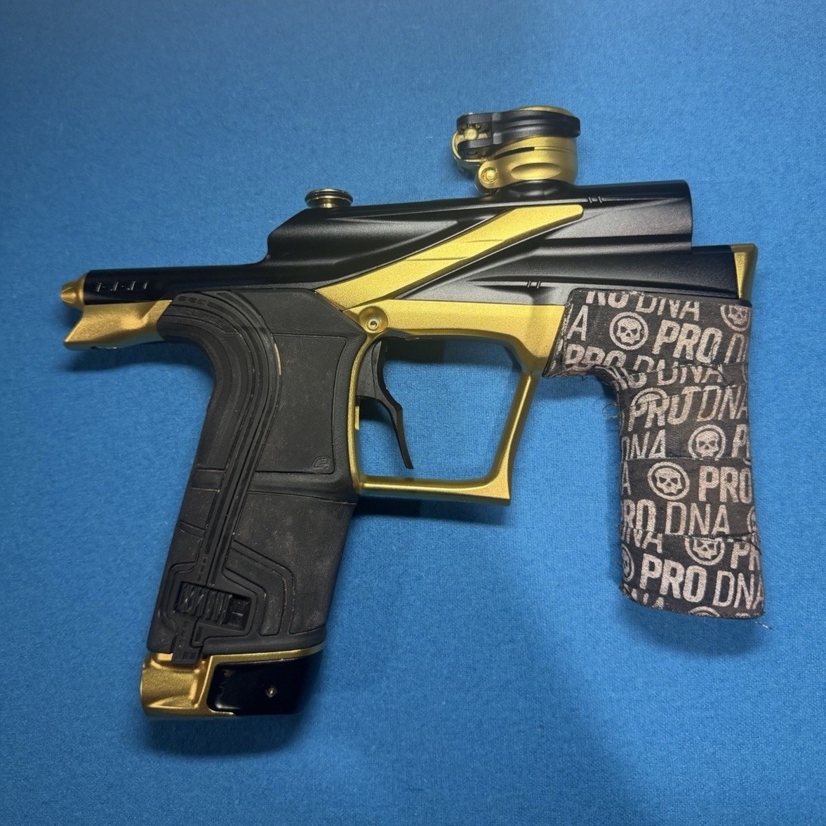 Planet Eclipse Lv2 Electronic Paintball Marker Black/Gold