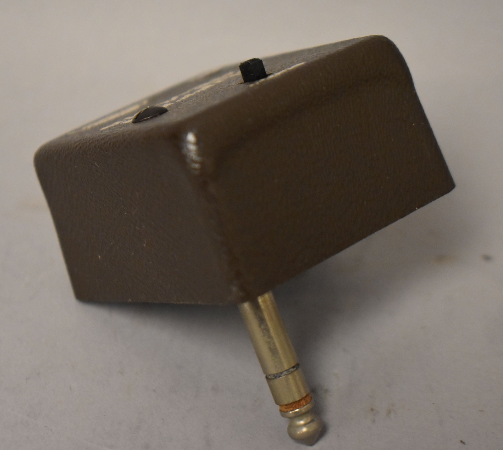 AXE Model BPA-1 Buffer Pre-Amp w/Box