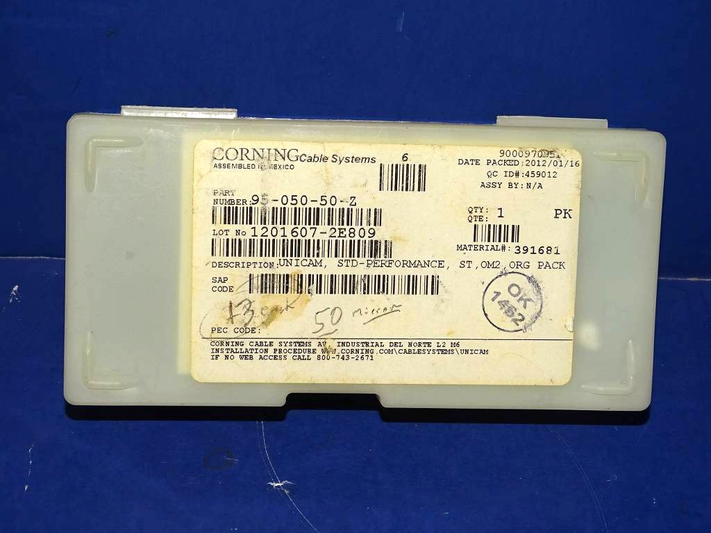 UNIT #12 *READ* Corning 95-050-50-Z UniCam Connectors ST, Organizer Pack *READ*