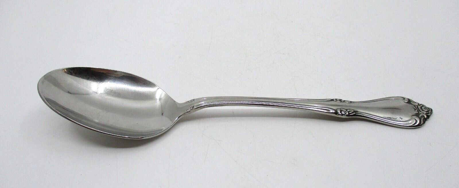 ONEIDA STAINLESS CELEBRITY PLACE / OVAL SOUP SPOON  - 6 7/8"- 03I