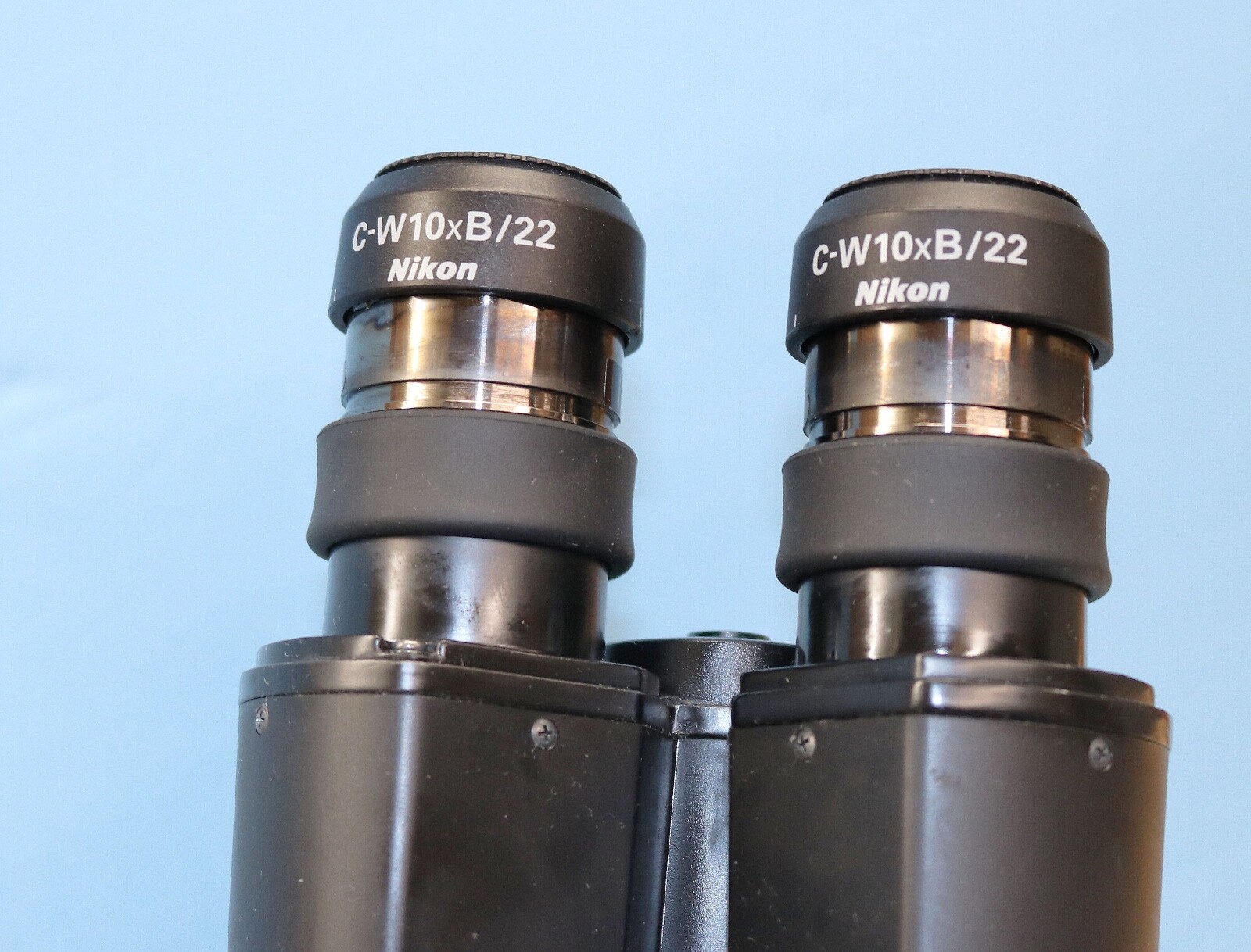 Nikon Eclipse T100 Inverted Microscope, 3 objectives