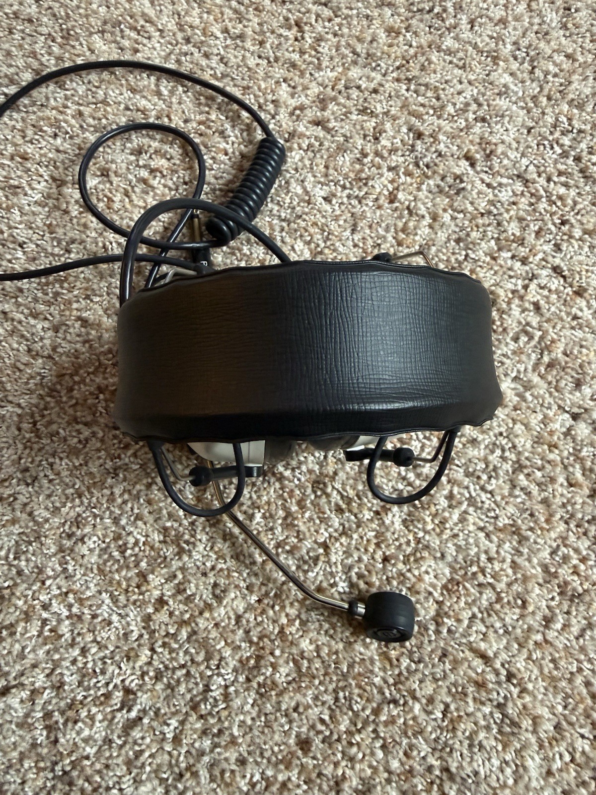 Peltor Model 7003 Aviation Headset