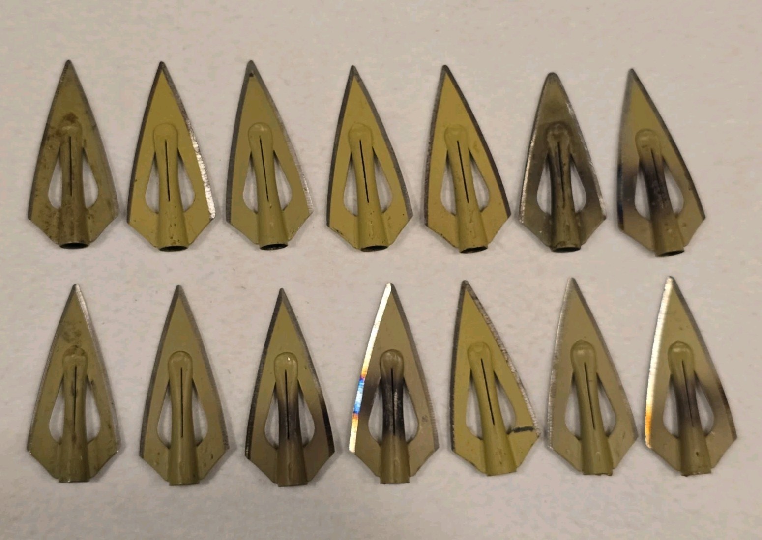 Vintage FRED BEAR Razorheads Broadheads (14) + 12 Bleeder Used condition Lot 2