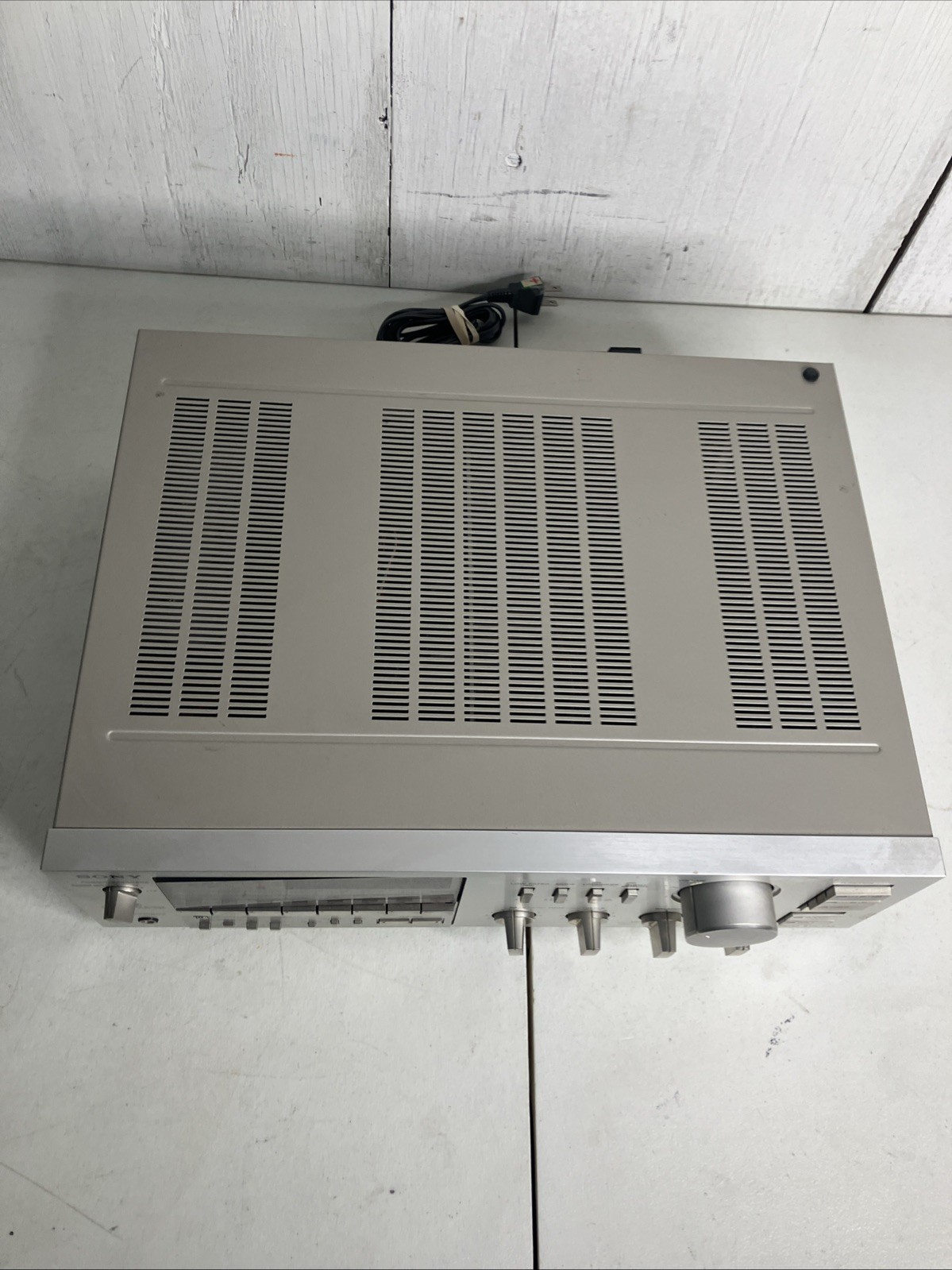 SONY STR-V55 AM/FM STEREO RECIEVER