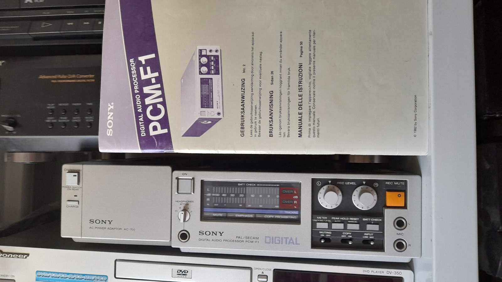 SONY PCM-F1 DIGITAL AUDIO PROCESSOR
