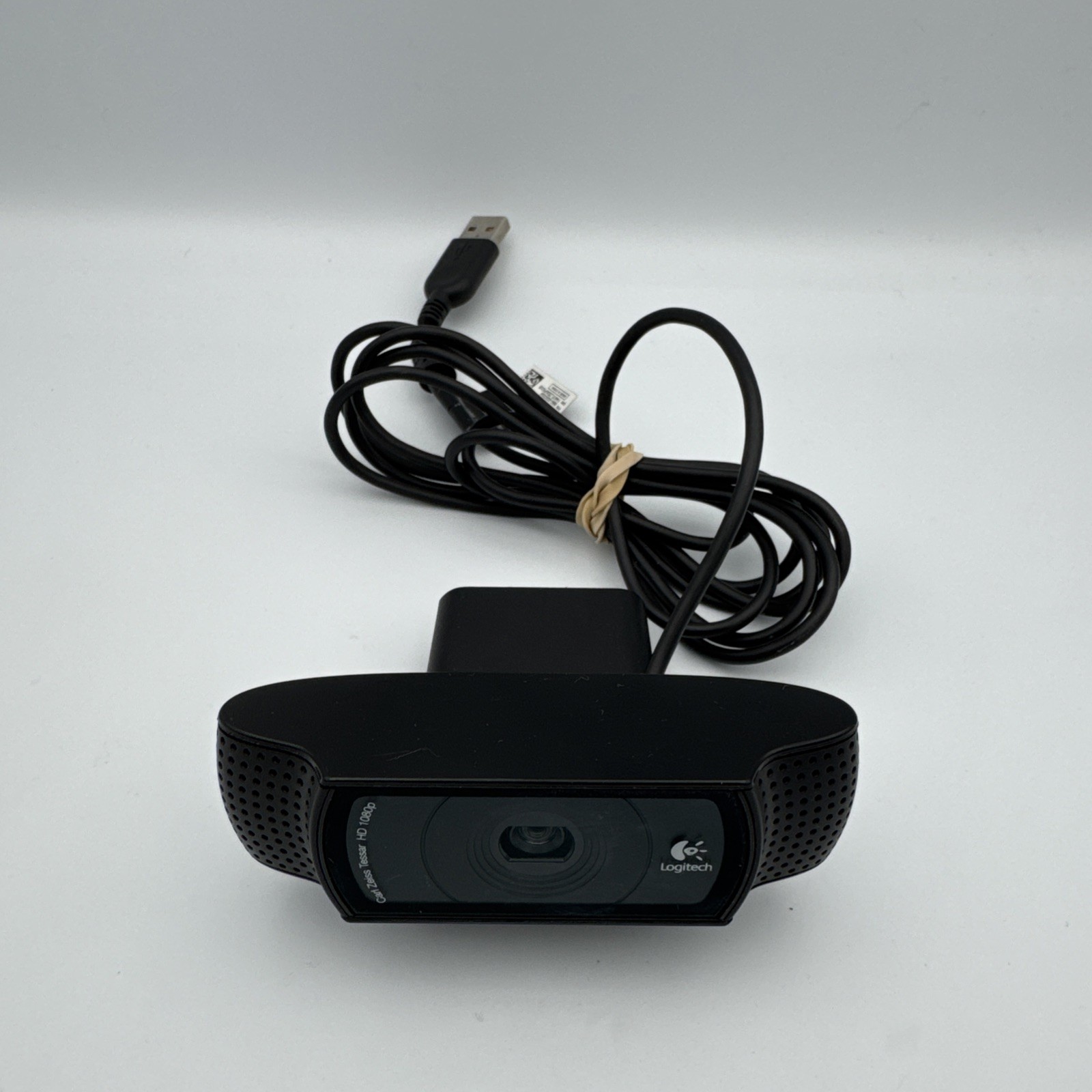 Logitech HD Pro Webcam C920 1080p USB  /Black / V-U0028 / 860-000334