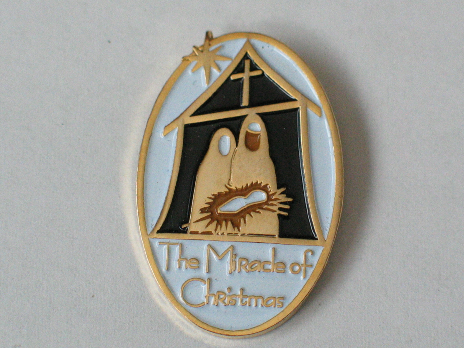Shernan "The Miracle of Christmas" Pin, Enamel Lapel Pin Oval New