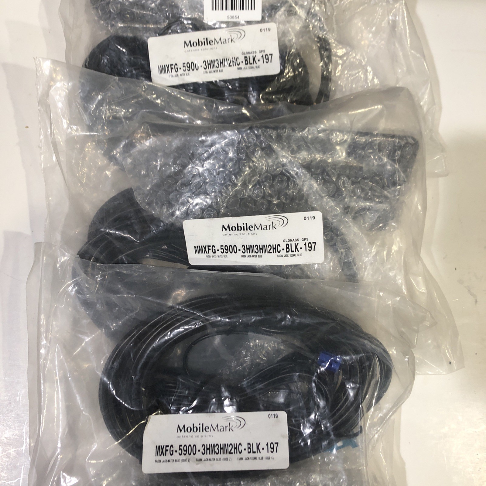 MOBILEMARK MXFG-5900-3HM3HM2HC-BLK-197 Antenna 8" 5.85-5.93Ghz Lot Of 3 NEW
