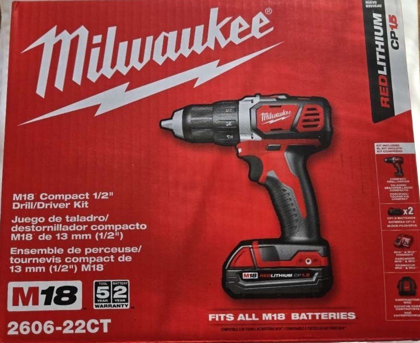 Milwaukee M18 Compact 1/2" Drill Driver Kit 2606-22CT NEW