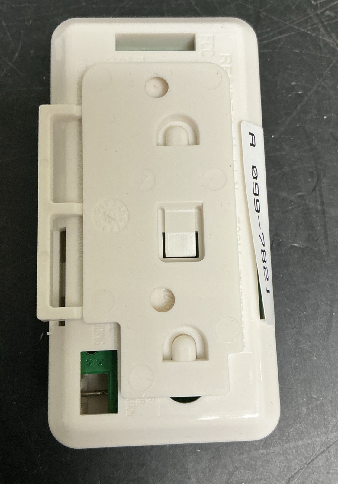 Honeywell Home 5821 Wireless Temperature Sensor and Flood Detector
