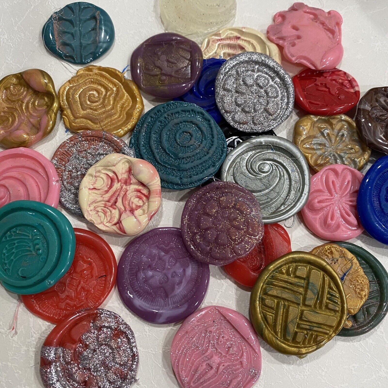 Decorative Hot Glue Craft Seals Packet Of 10 Different Designs FREE SHIPPING