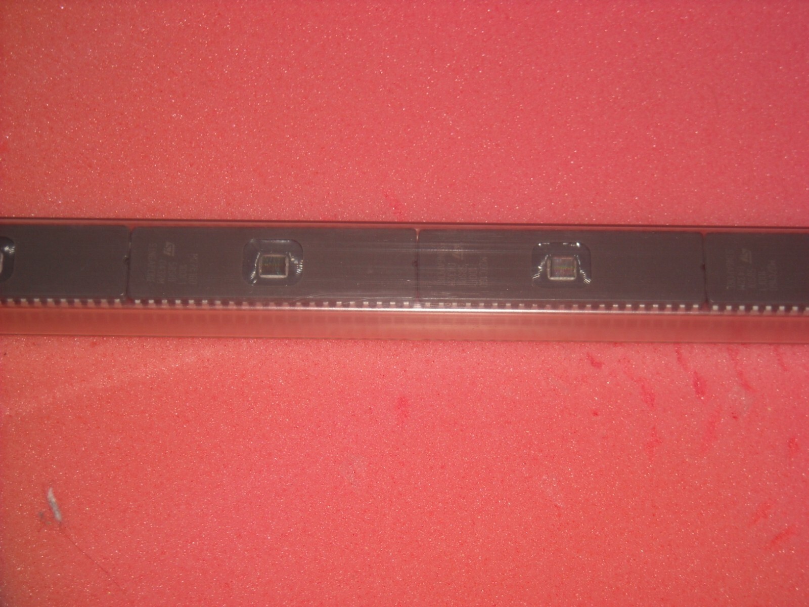 2 pcs ST MICRO M27C160-100F1  16M EPROMs