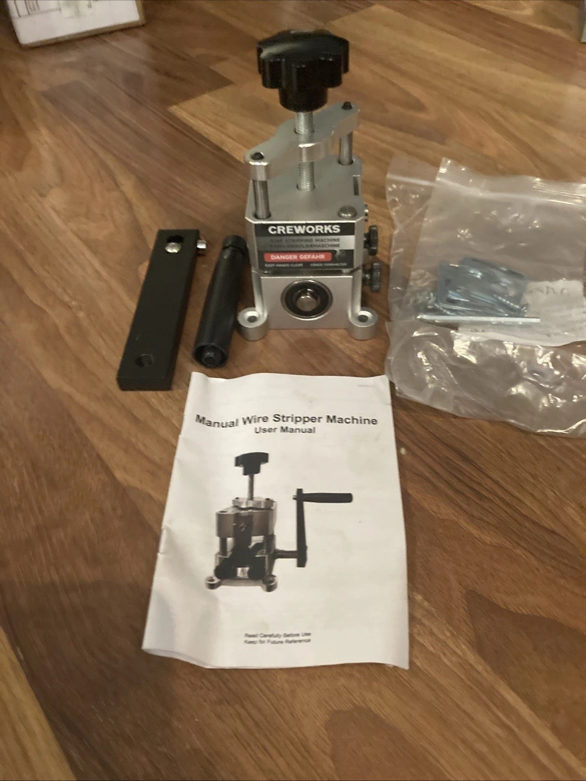 CREWWORKS MANUAL WIRE, STRIPPING MACHINE, HAND, CRANK COPPER CABLE STRIPPER Tool
