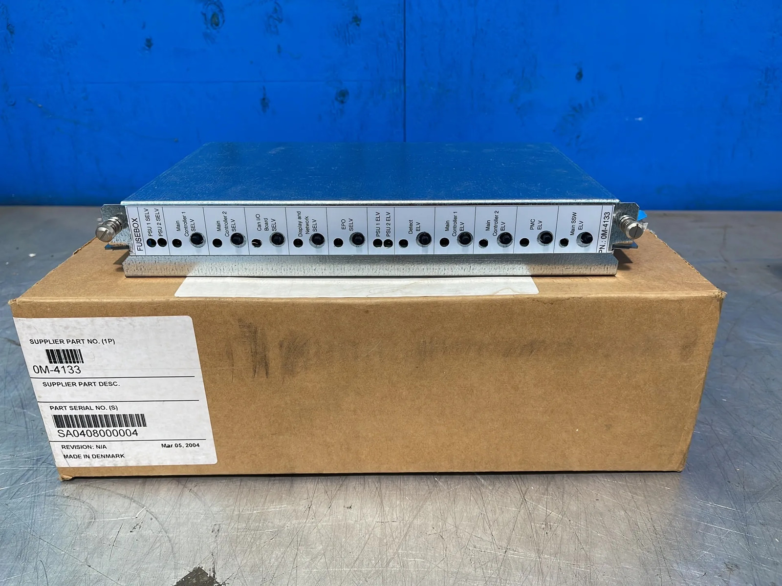 APC FUSEBOX 0M-4133