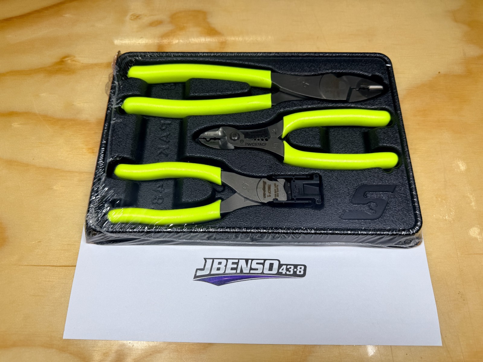 Snap-on Tools USA NEW HI-VIZ 3pc Soft Grip Wire Service Pliers Set PLWIREKITHV