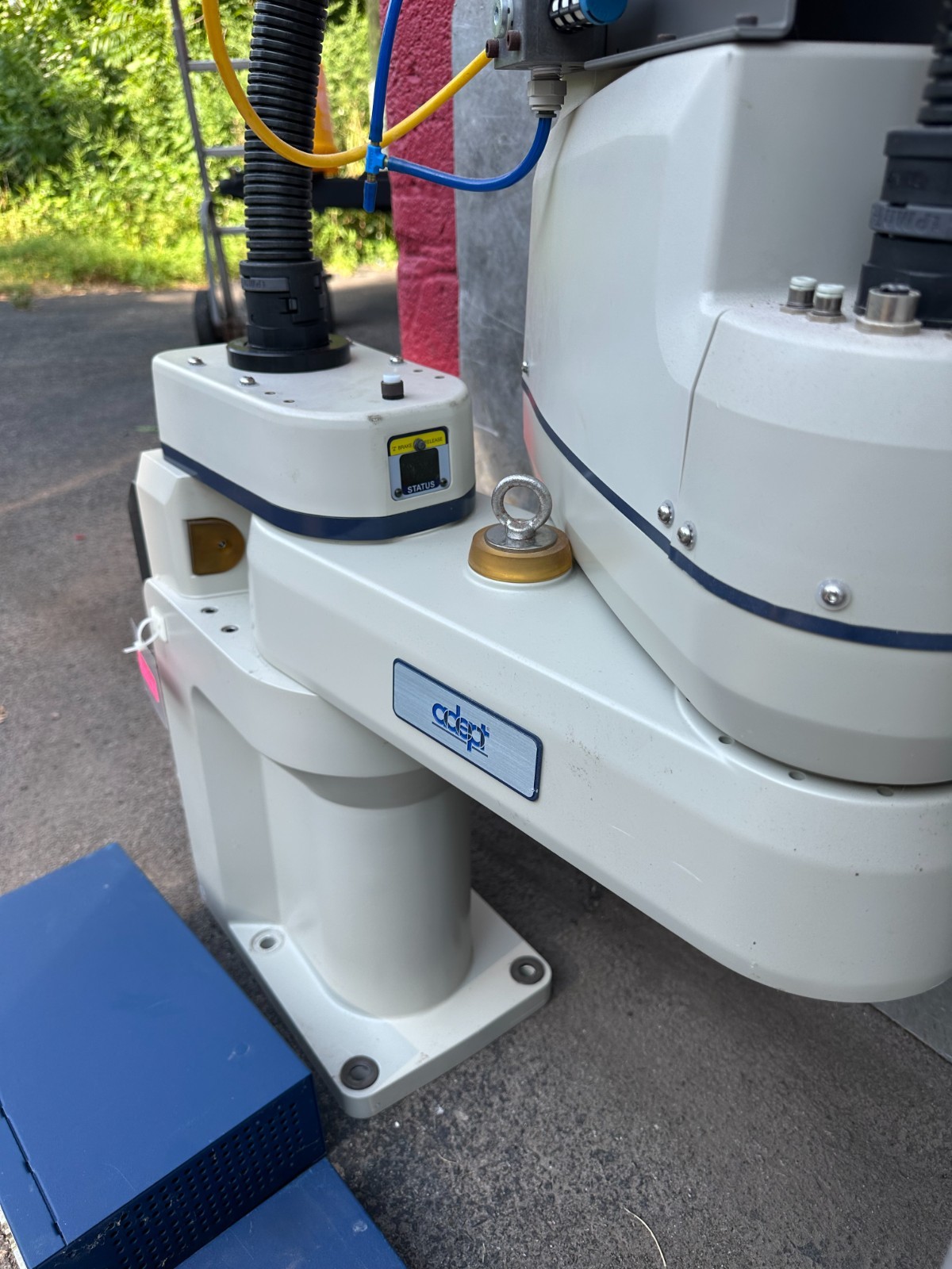 ADEPT COBRA S600 ROBOT With CONTROLLER