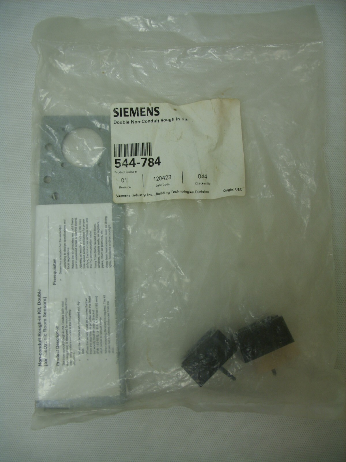 SIEMENS - Double Non-Conduit Rough-In Kit, Temperature Sensor Mount 544-784 NOS