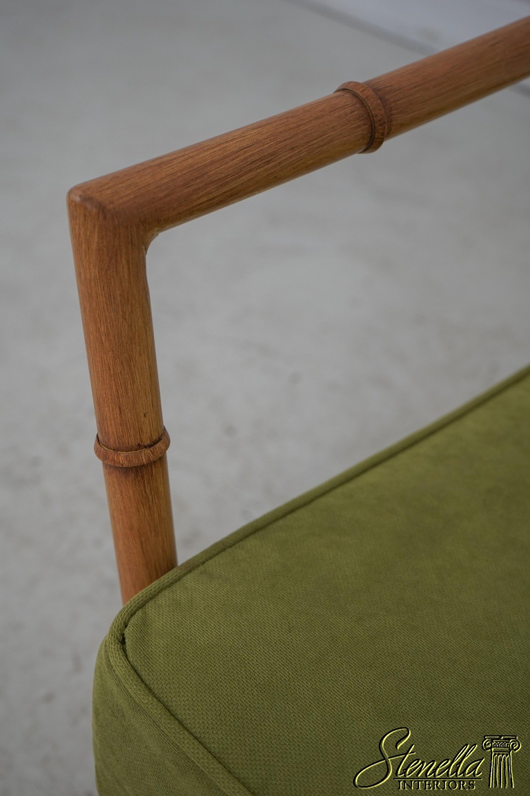 F60374: Bamboo Form Modern Design Aluminum Patio Chair