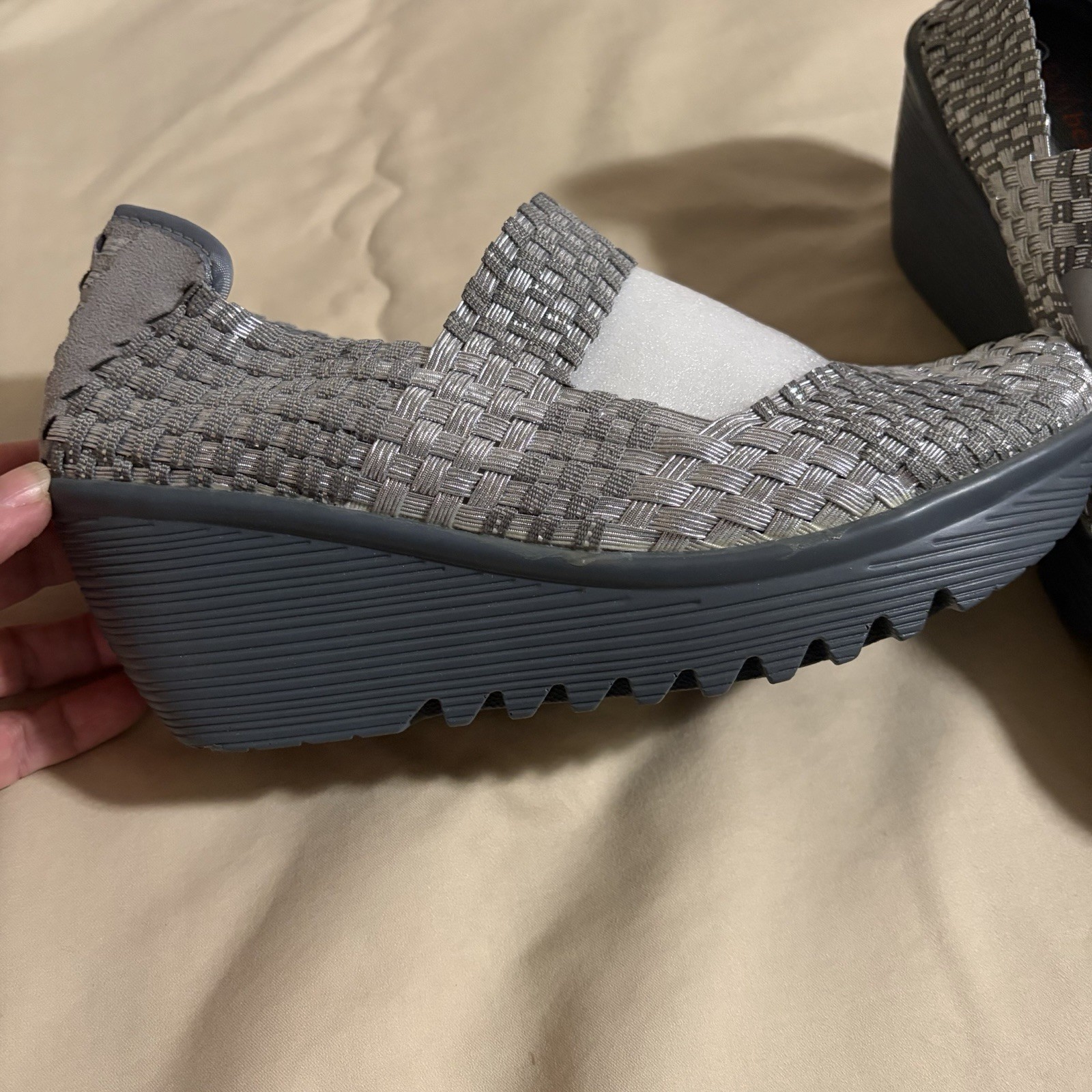 Bernie Mev Silver Gray Woven Mary Jane Comfort Wedge Shoes Women's Size 9