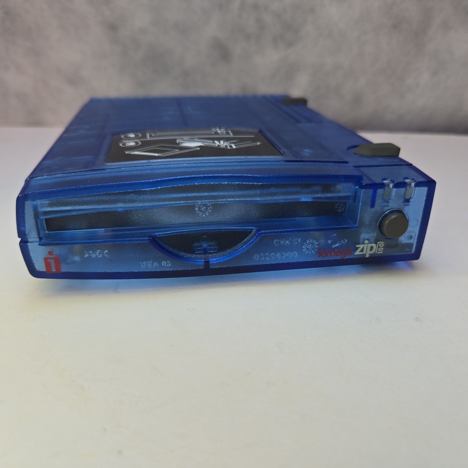 IOMEGA 100 Zip Drive Untested NO CORDS