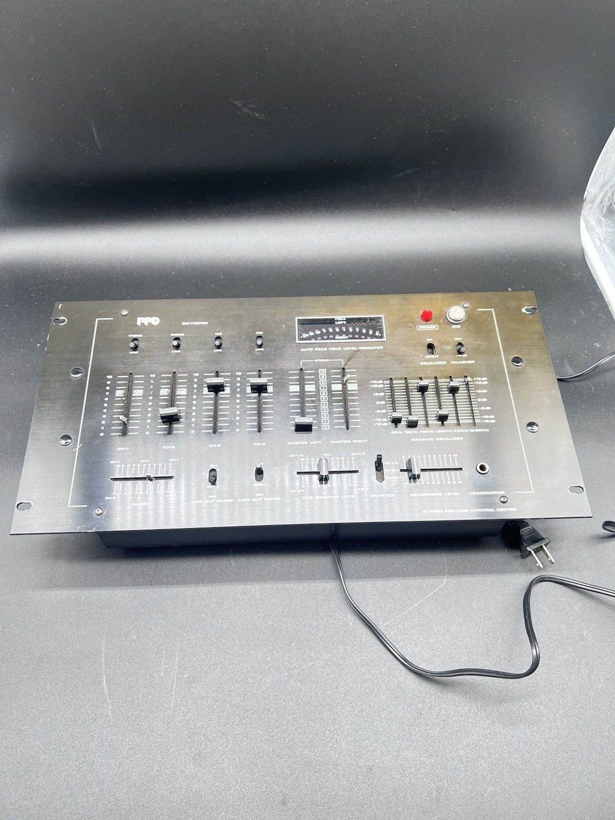 PPD Numark Studio Audio Master Control Center DM1750RM DJ 4 Channel Mixer works