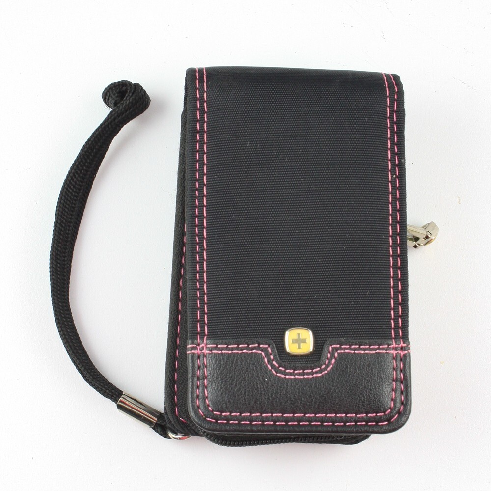 Wenger - Rhea - Small Camera Case Black/Pink - .75" x 2.25" x 4" ID