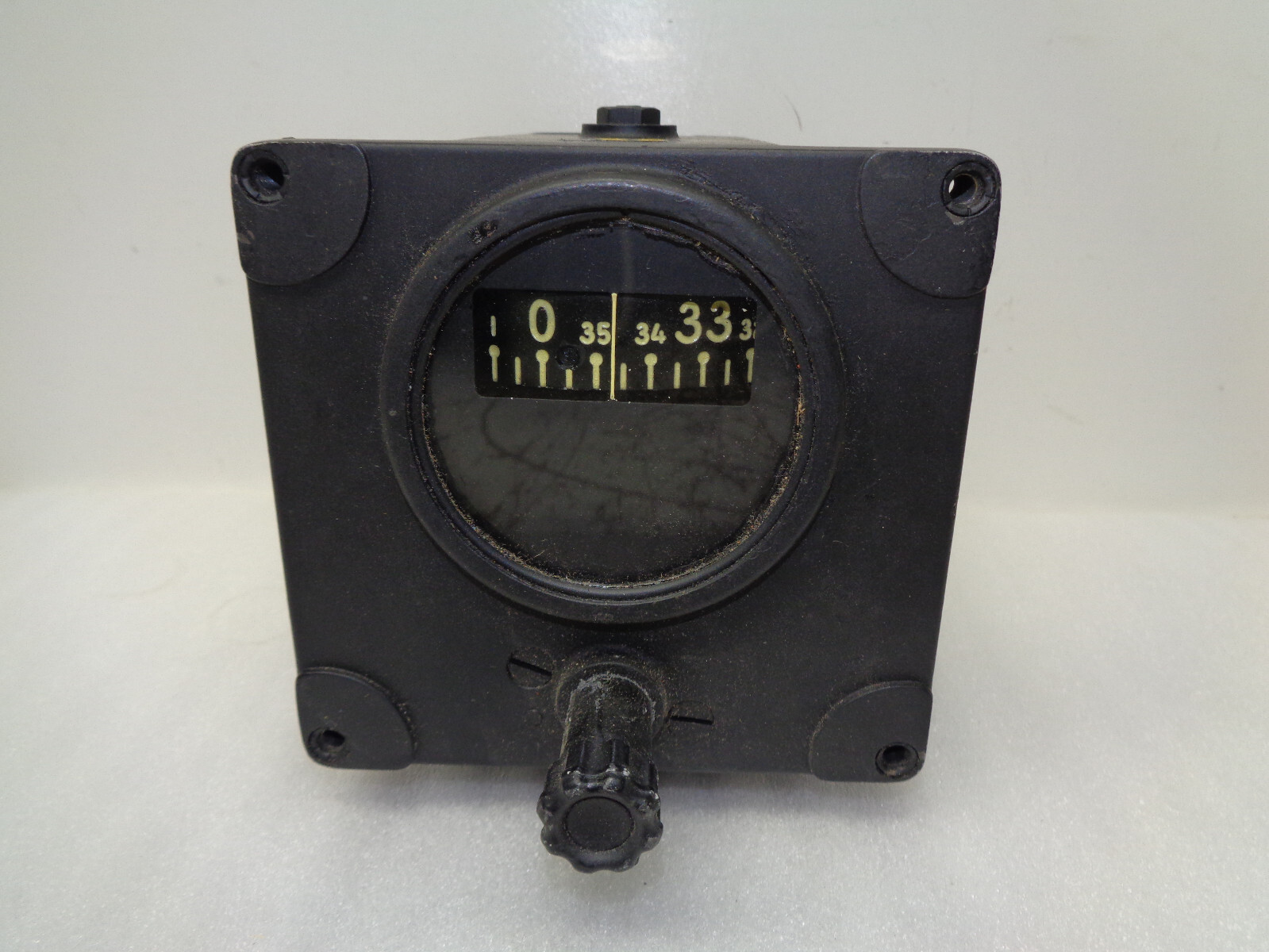 Sperry Gyroscopic Heading Indicator P/N T95090 S/A AN5735-1A