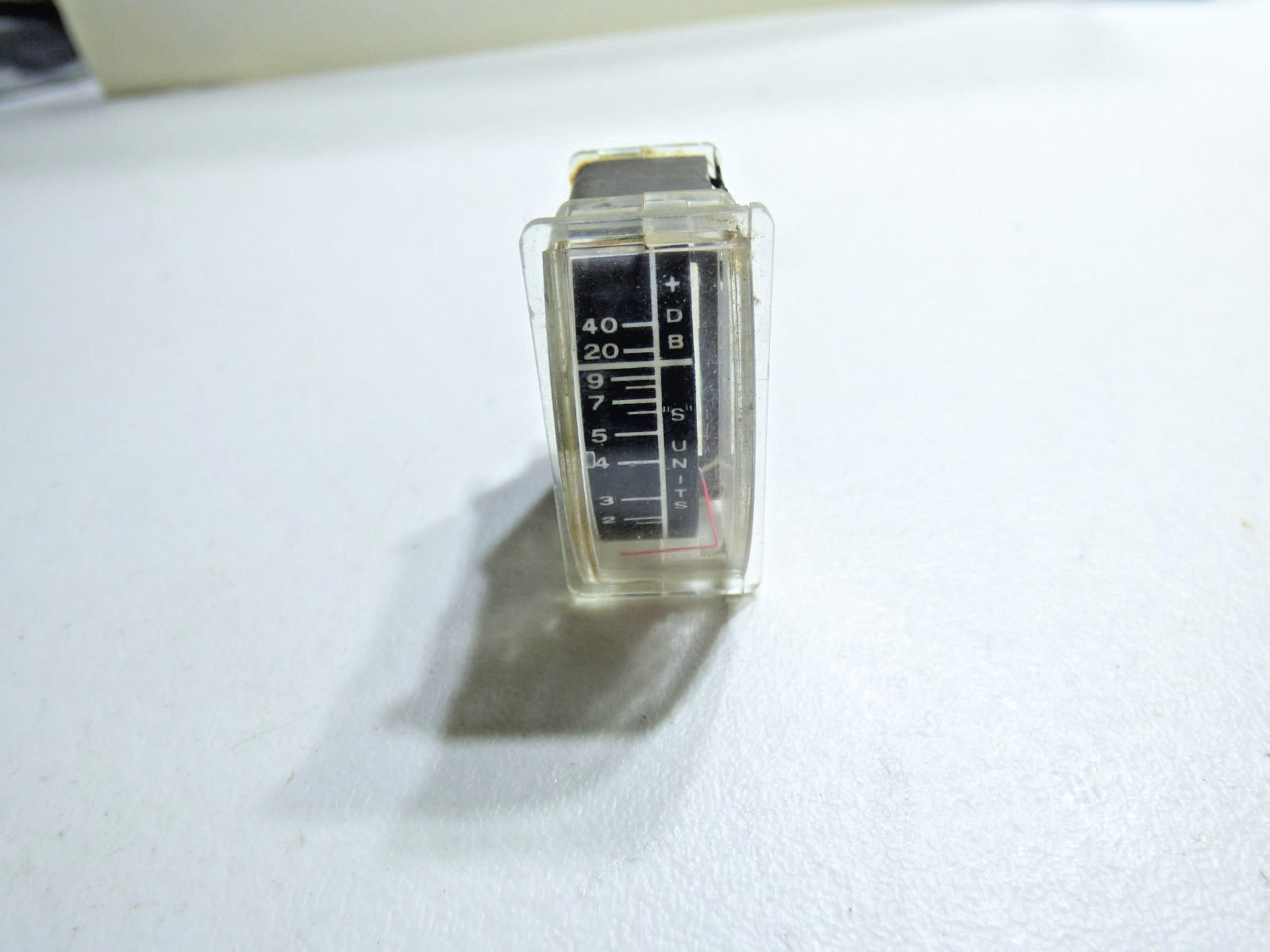 DECIBELS S-UNITS, DB PANEL METER 0-40 (Tested in good working.)