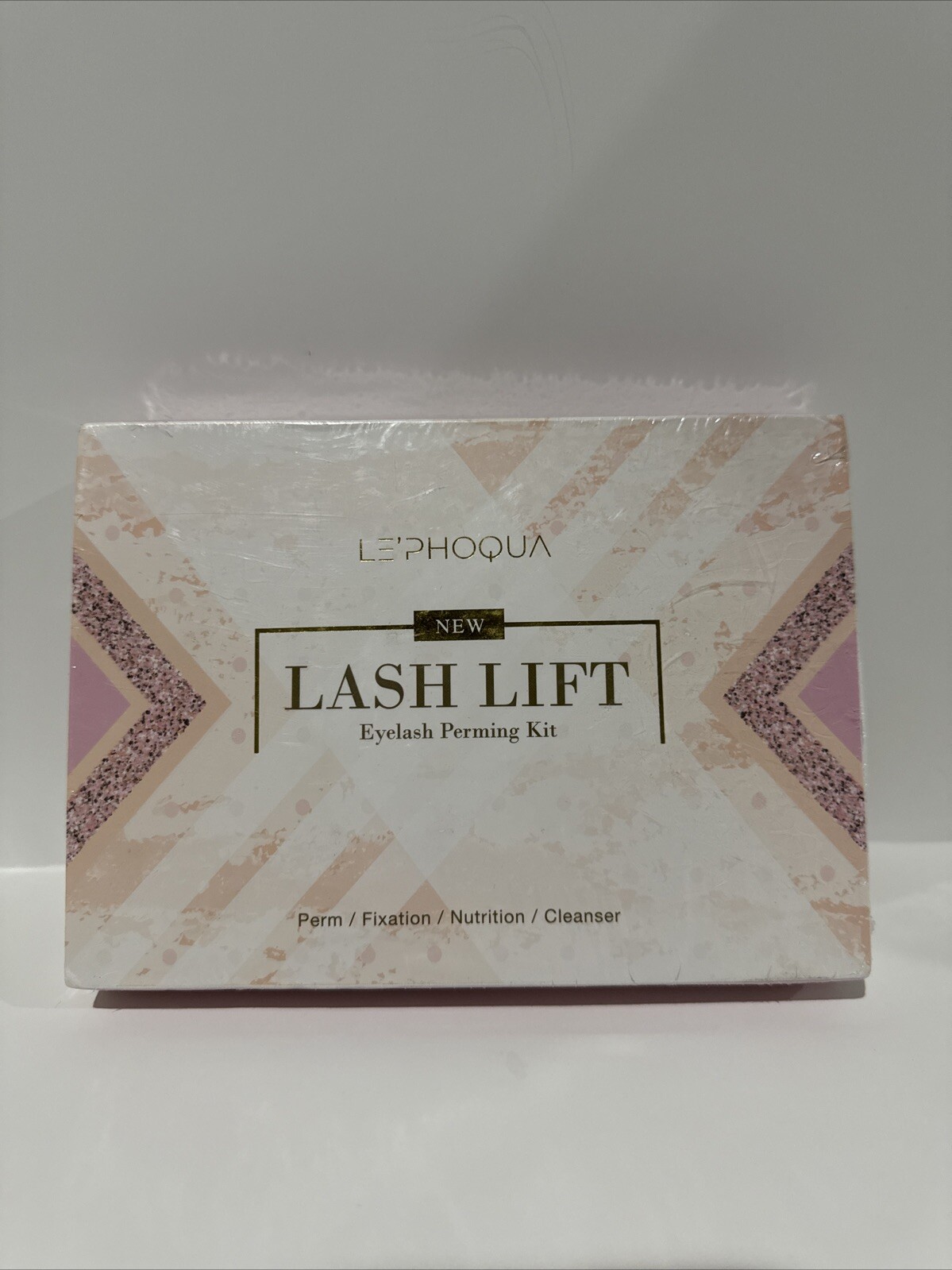 LE'PHOQUA 'LASH LIFT' Eyelash Perming Kit Exp 3/27 NEW FREE SHIPPING!