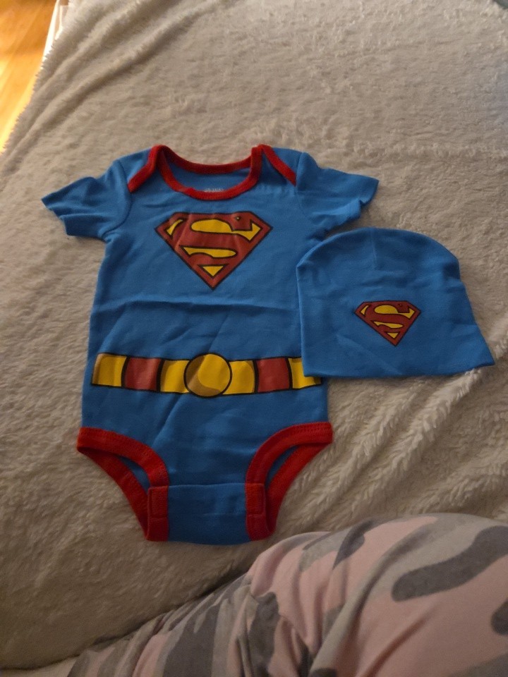 Justice League Onies With Hat Size 0 To 6 Months T5