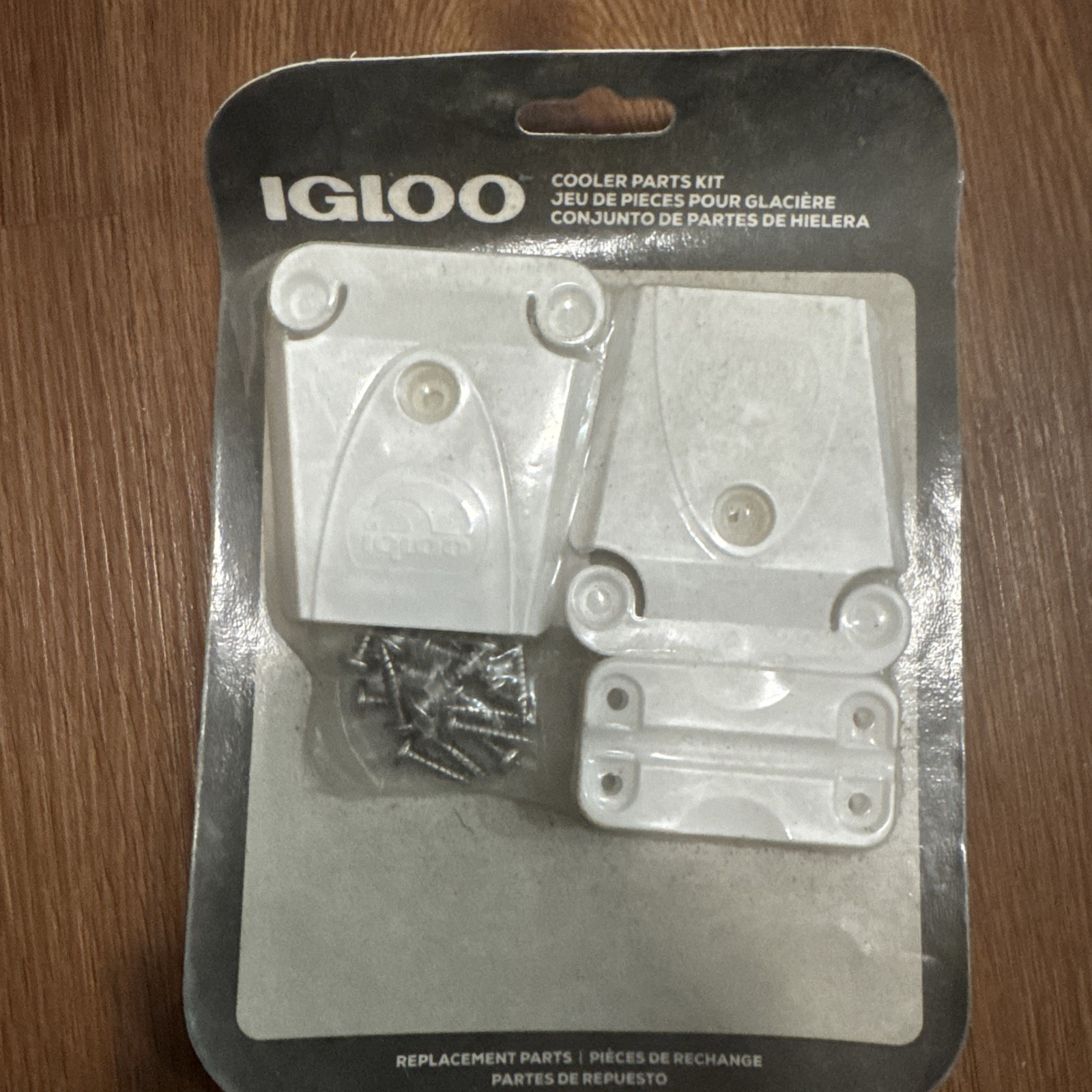 Igloo Cooler Plastic Parts Kit - Made in the USA - 2 Latches, 3 Hinges, Latch