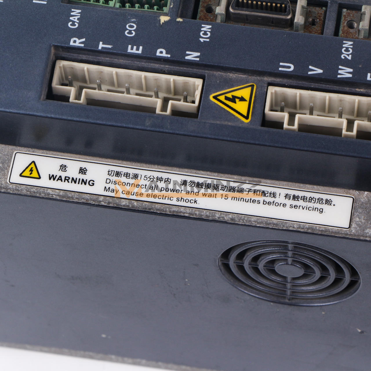 ONE Used ESTUN EDC-04APE Servo Drive