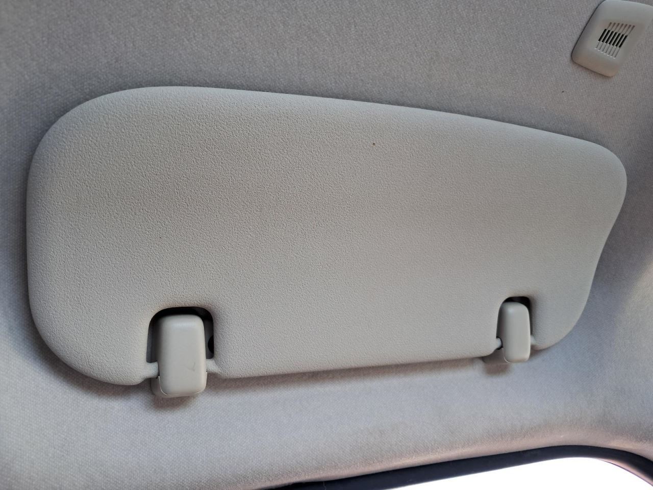 COUNTRYMA 2014 Glove Box 4875399
