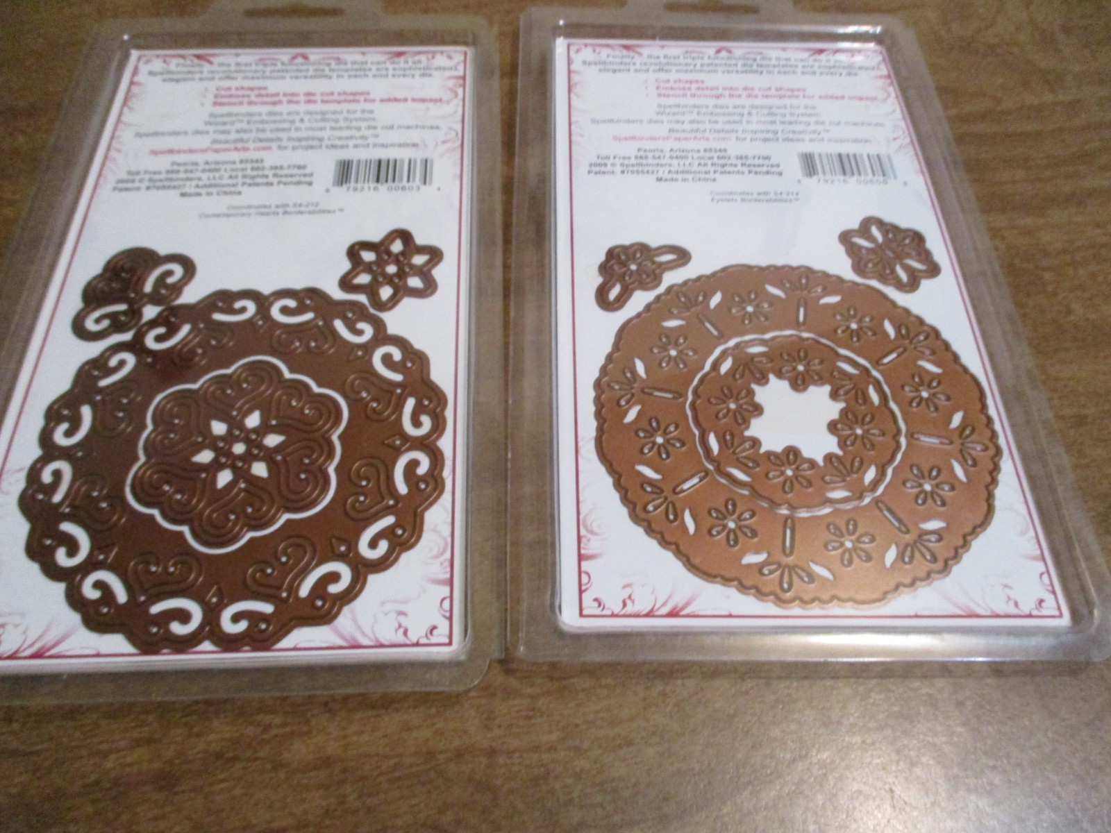 SPELLBINDERS SHAPEABILITIES PENDANTS EYELETS & CONTEMPORARY HEARTS DIE SETS
