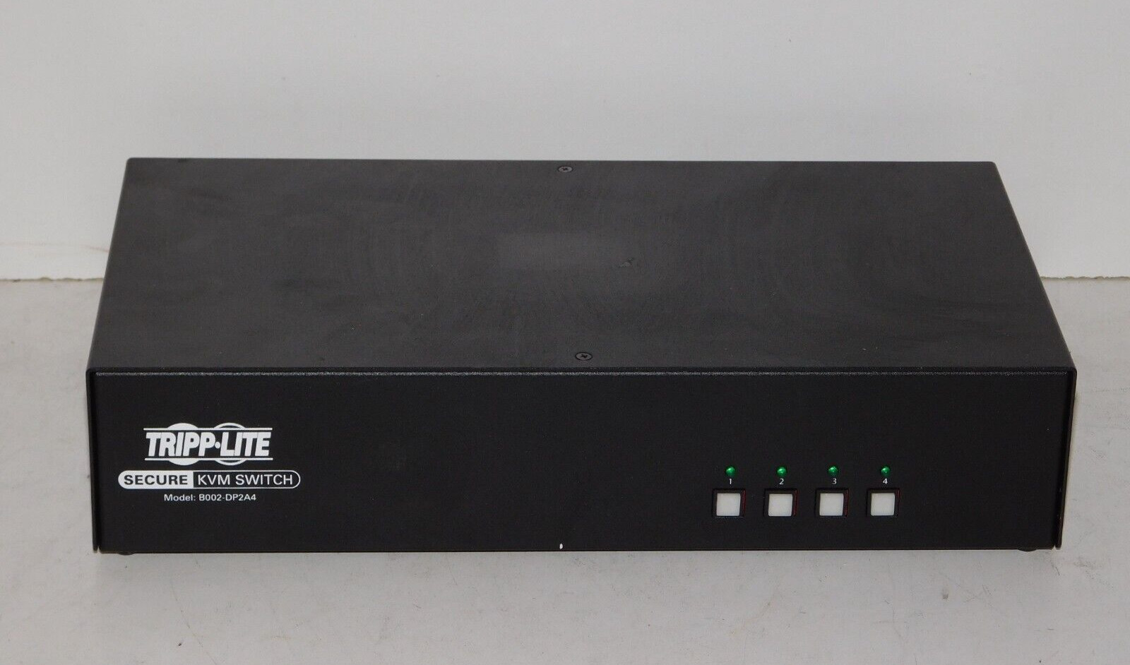 Tripp Lite B002-DP2A4 Secure KVM Switch 4-Port DisplayPort Dual Monitor Unit