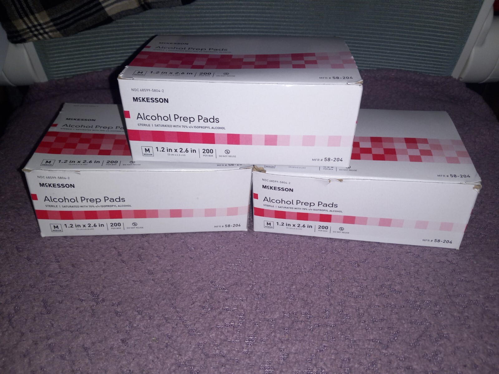 McKesson 1.2" X 2.6" Medium  Sterile 70% Isopropyl Alcohol Prep Pad 200 Per Box