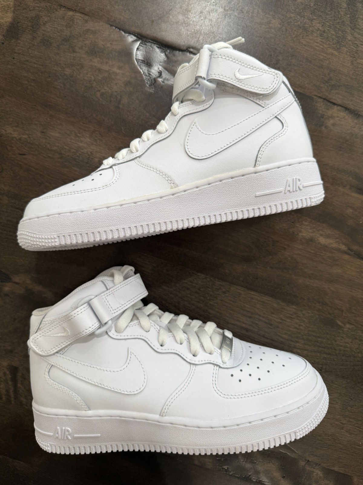 Nike Air Force 1 mid Triple White (SKU DH2933-111) Gradeschool youth boy sz 6y