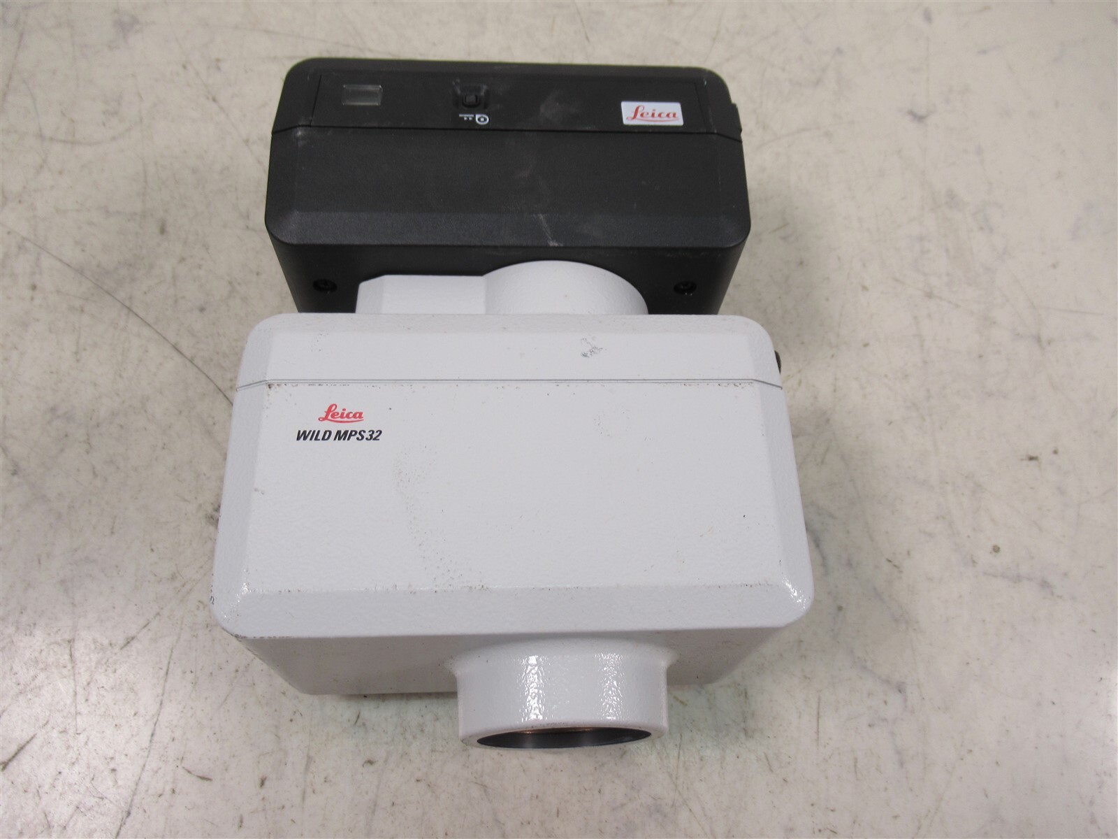 Leica Wild MPS32 Microscope Film Camera Adapter and 35mm Camera Attachment