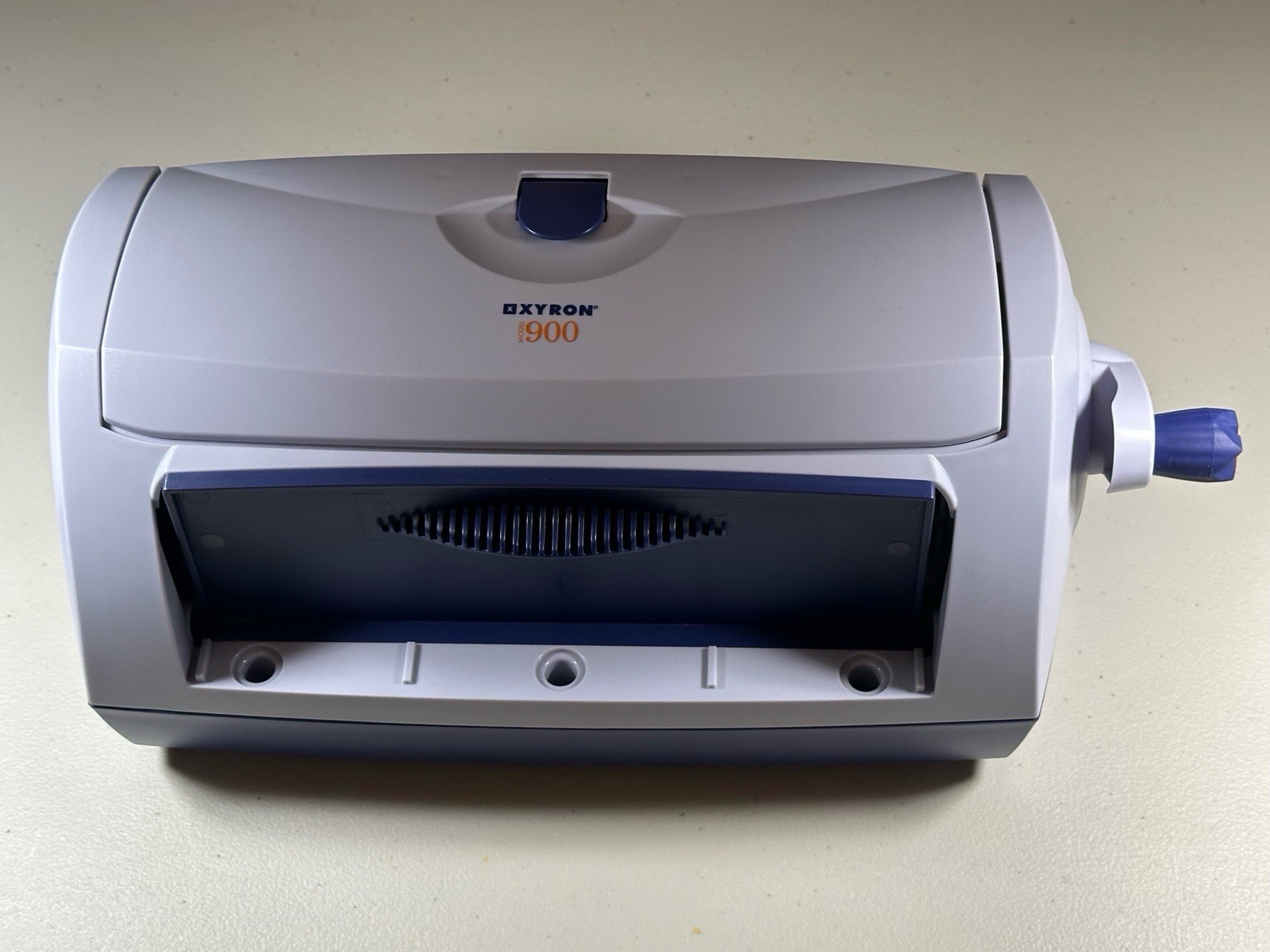 Xyron Model 900 Laminator & Sticker Maker Machine