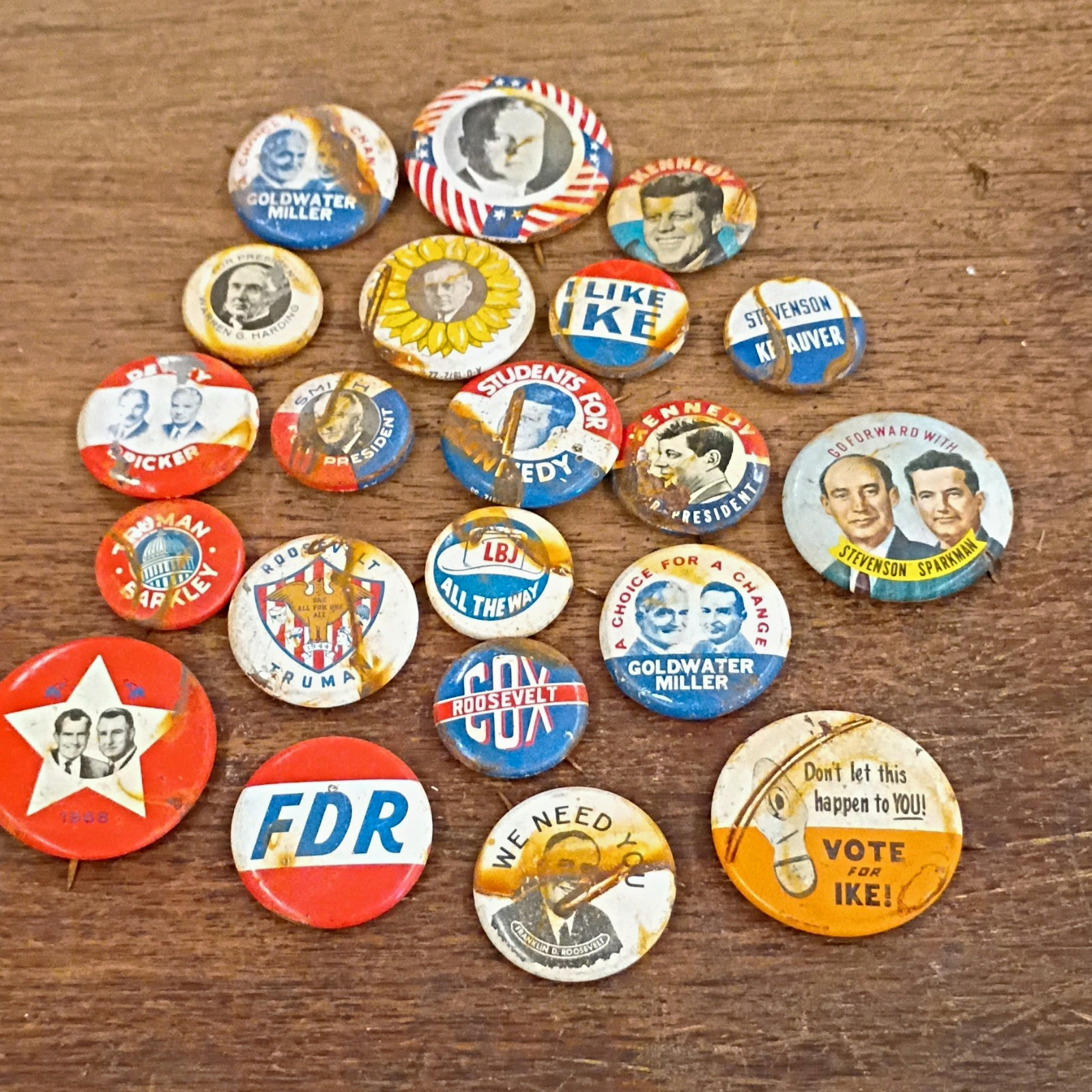 Vintage US Political Campaign Pinback Buttons Lot - Kennedy, Goldwater
