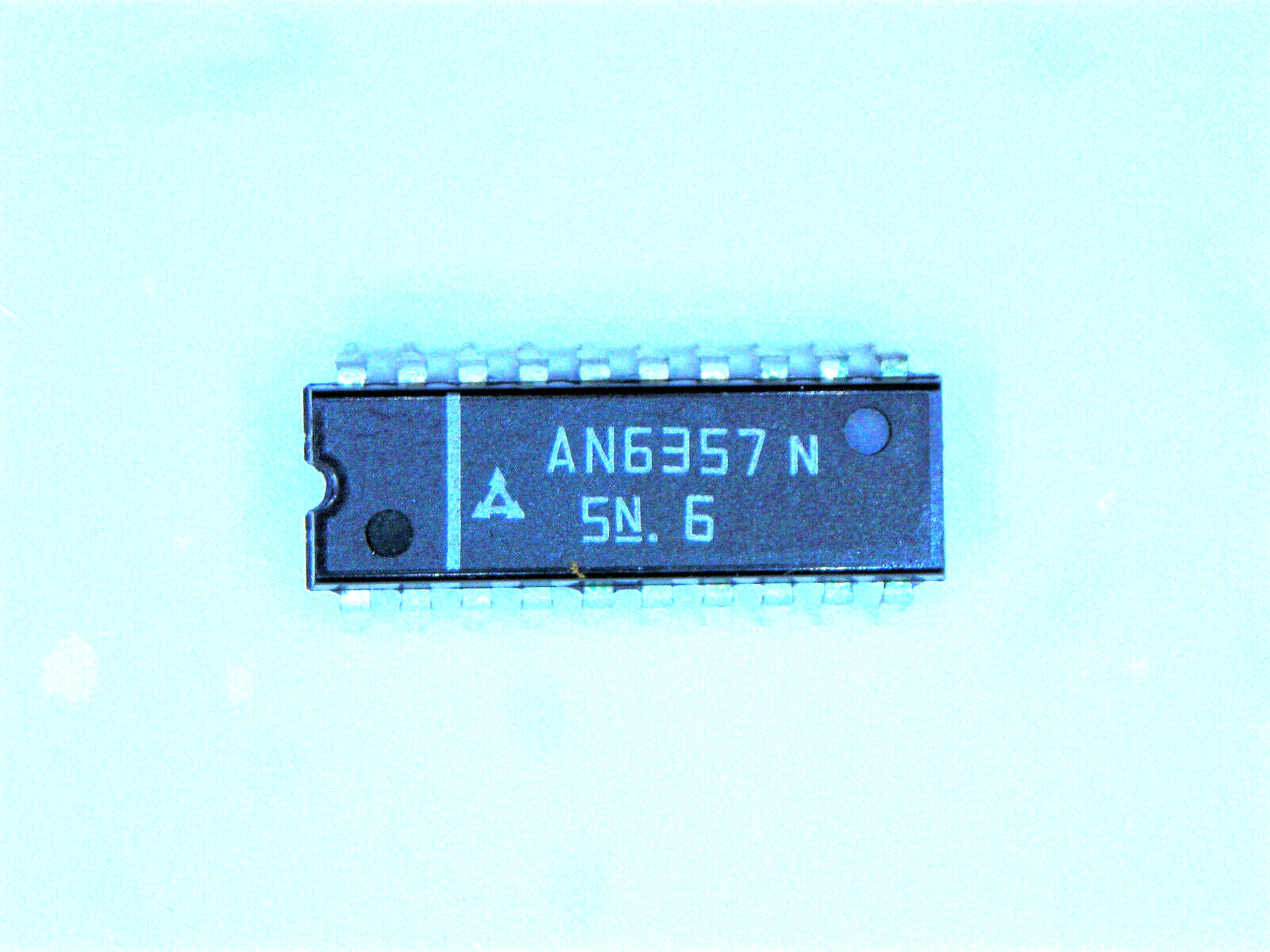 AN6357N  "Original" Panasonic (Matsushita)   20P DIP IC  1 pc