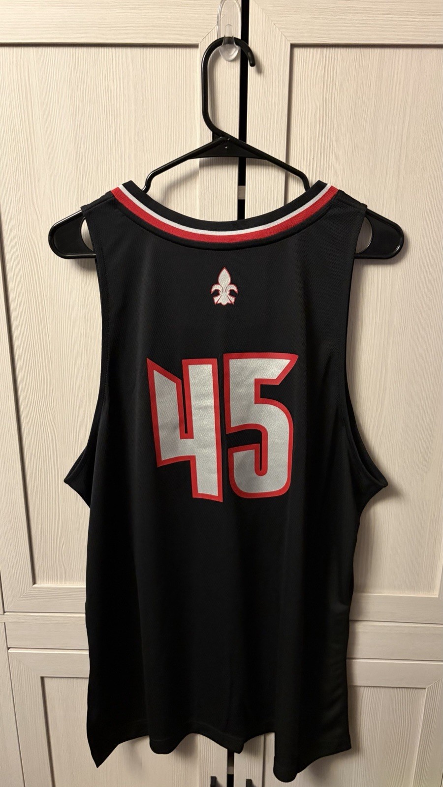 NWT Louisville Cardinals Men’s Adidas Basketball Jersey Size XL NCAA #45 Black